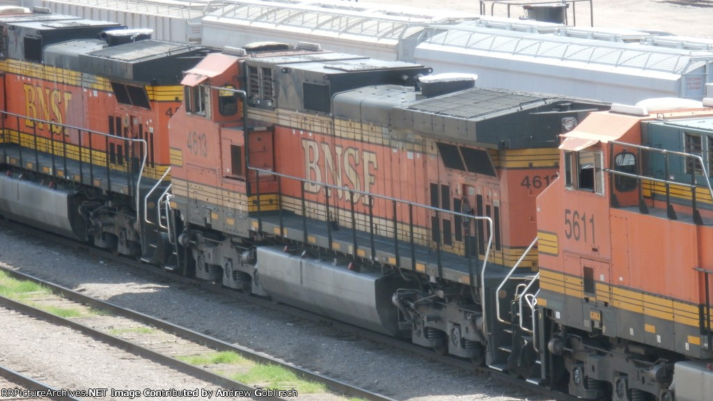 BNSF 4613